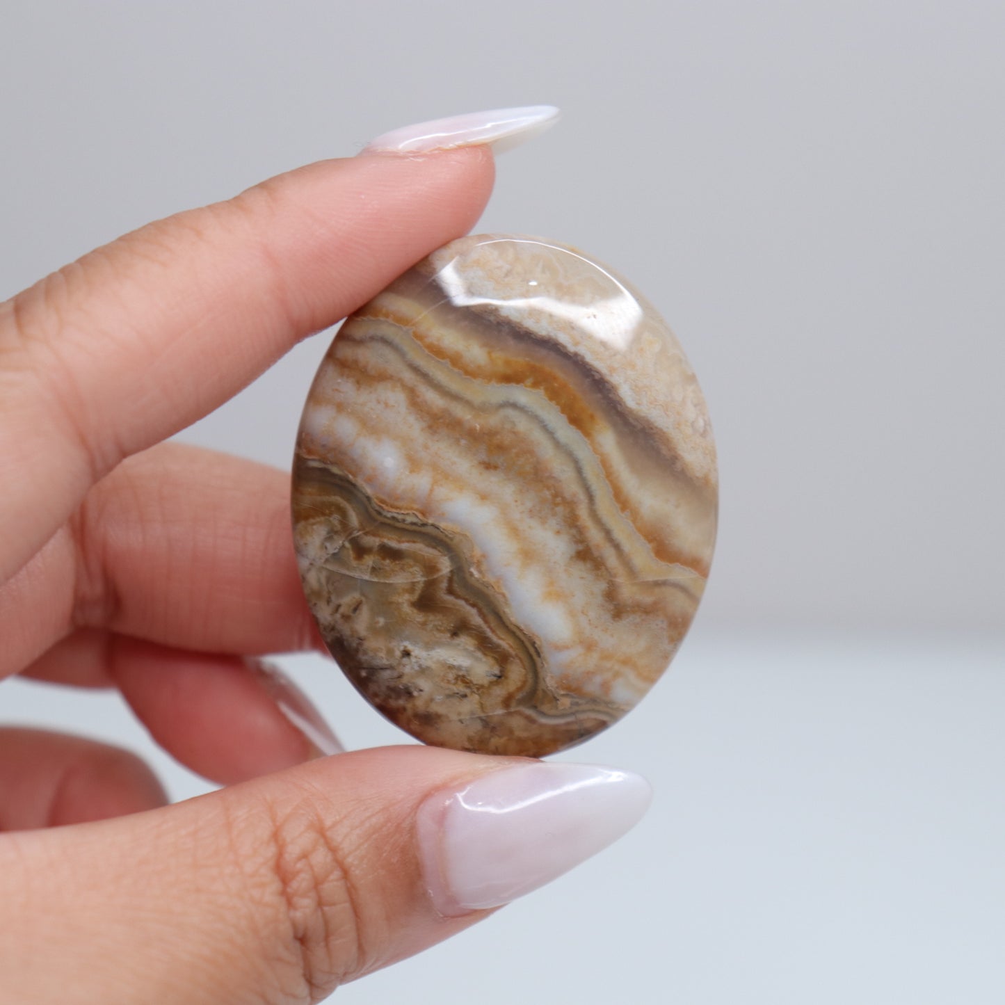 Mexican Lace Agate Palm Stone | 42
