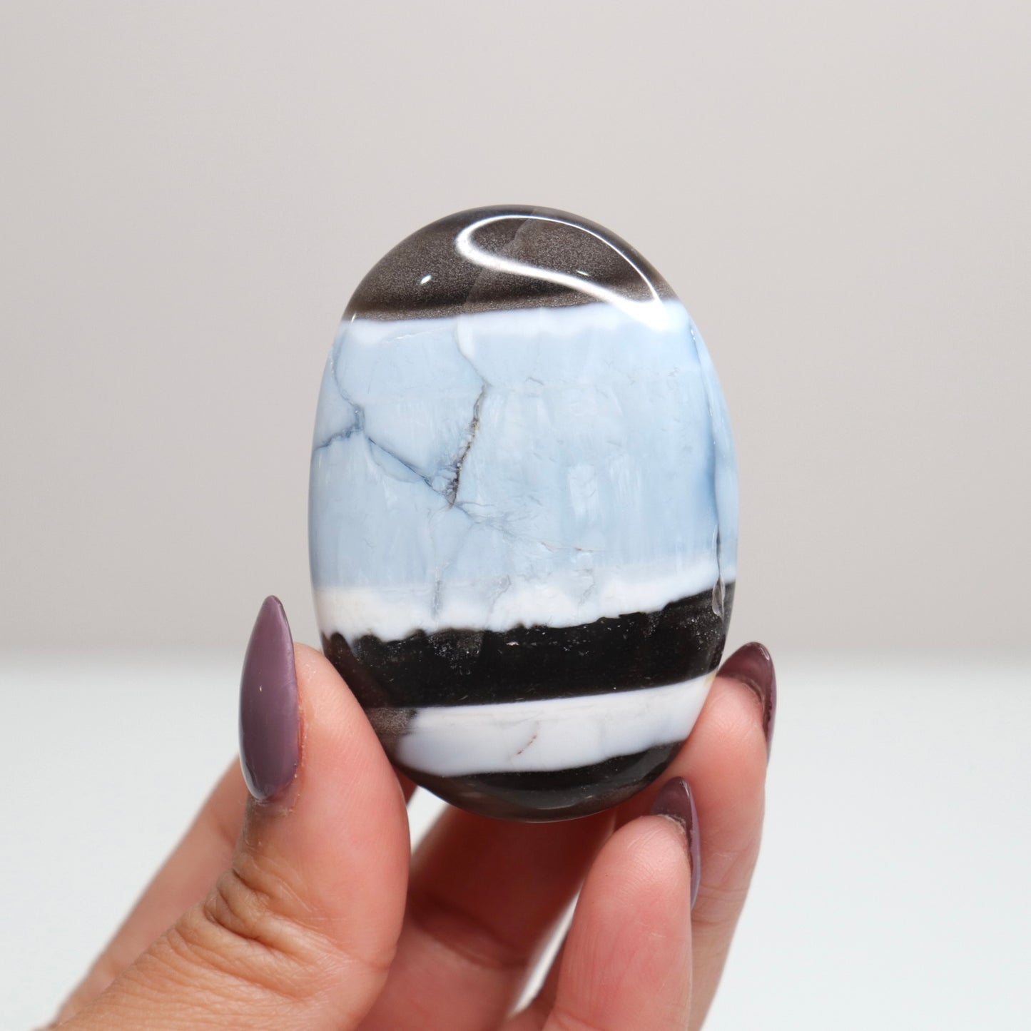 Blue Opal Palm Stone 28