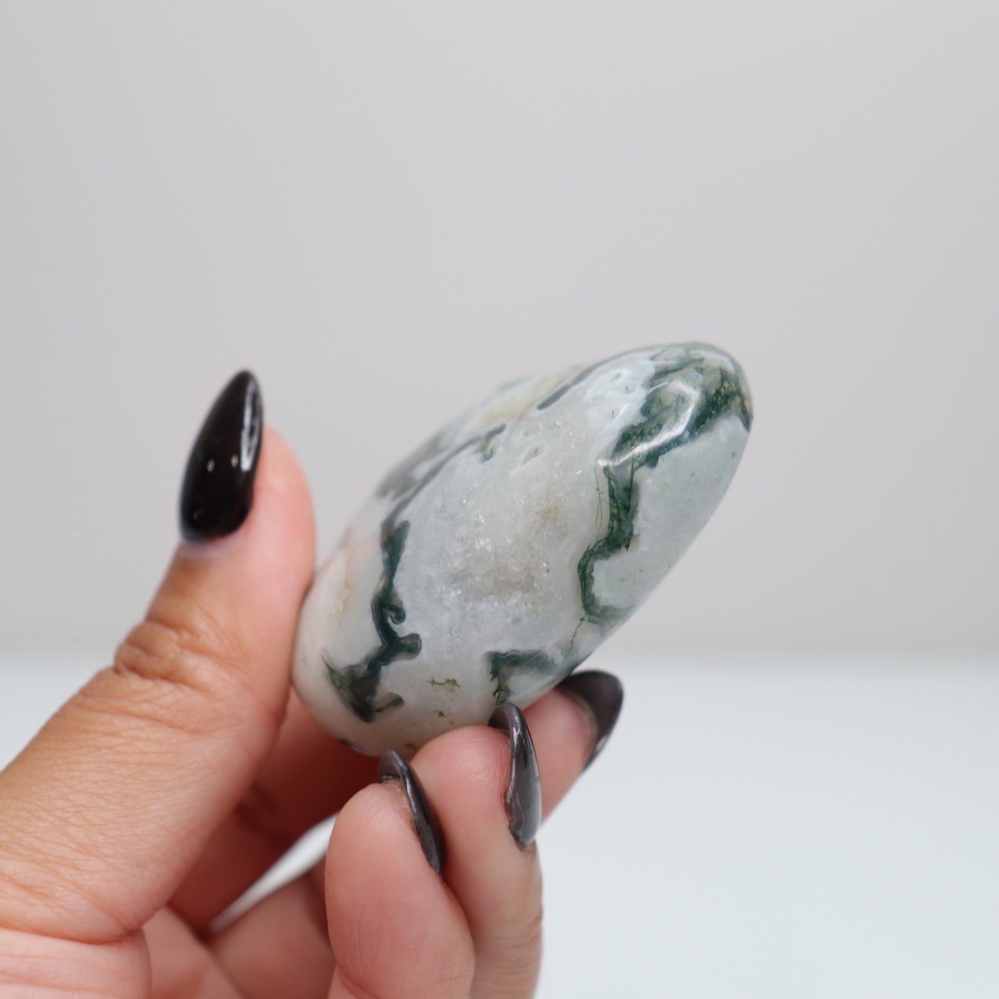 Moss Agate Palm Stone 24