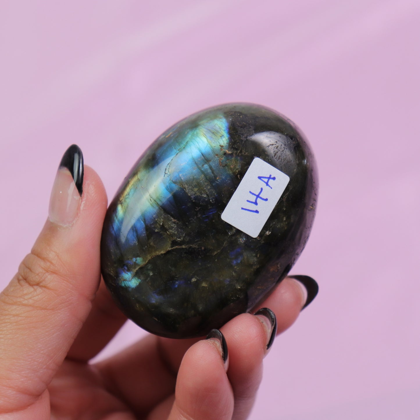 Labradorite Palm Stone | 16