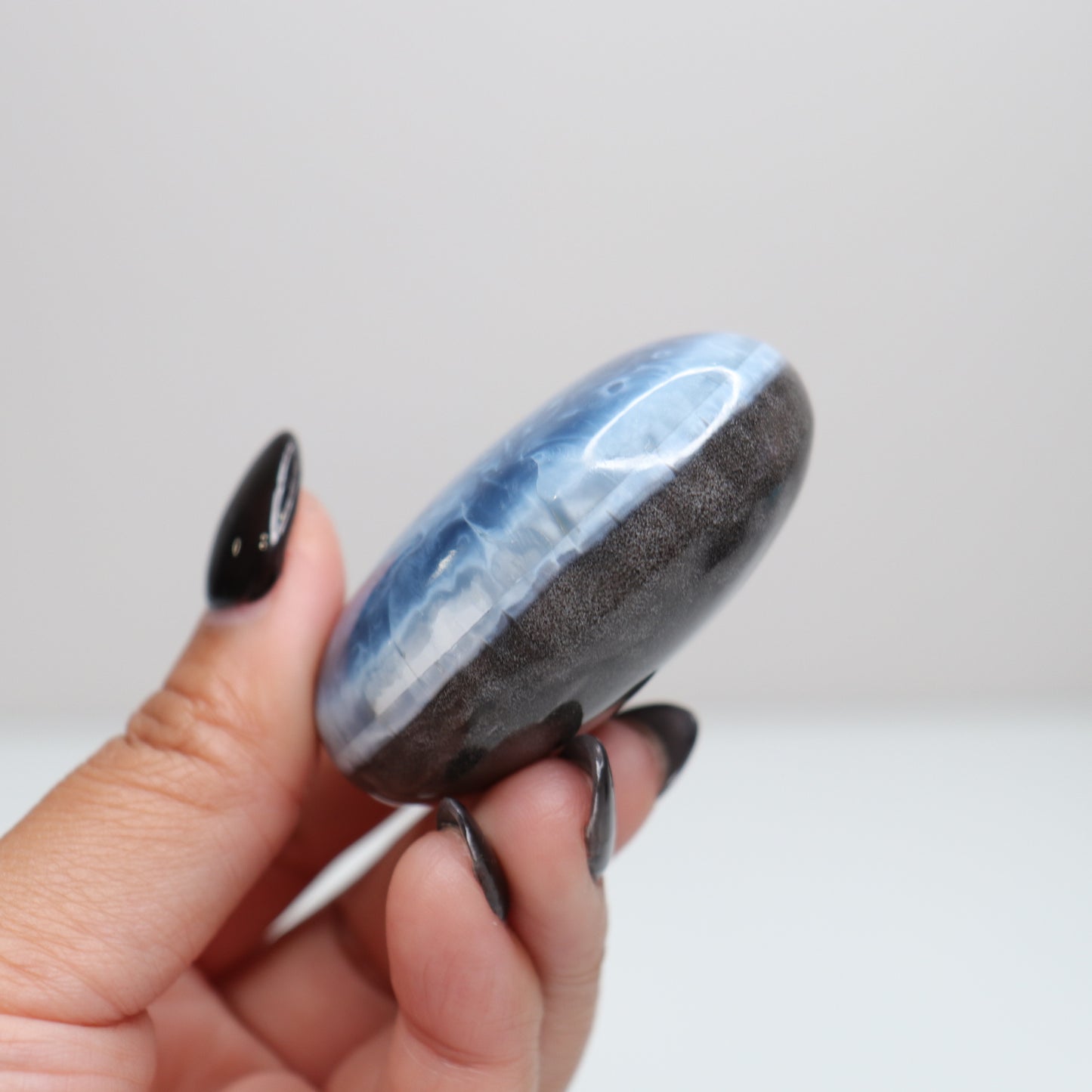 Blue Opal Palm Stone 47