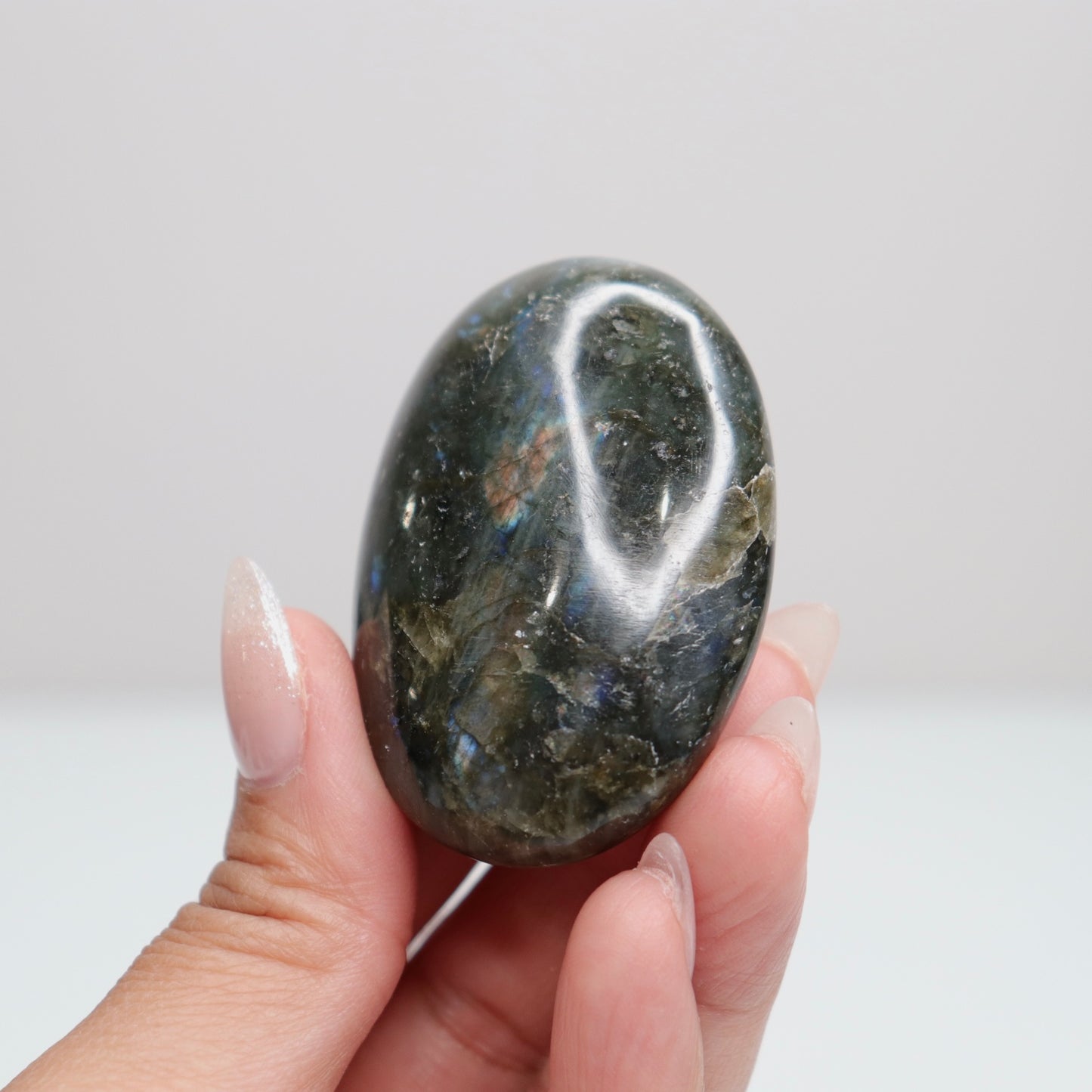 Labradorite Palm Stone 68