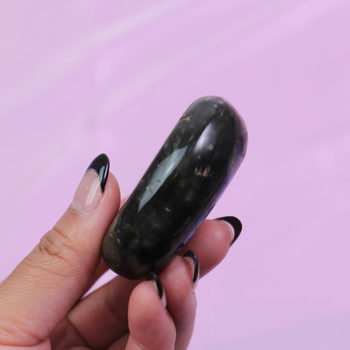 Labradorite Palm Stone | 16