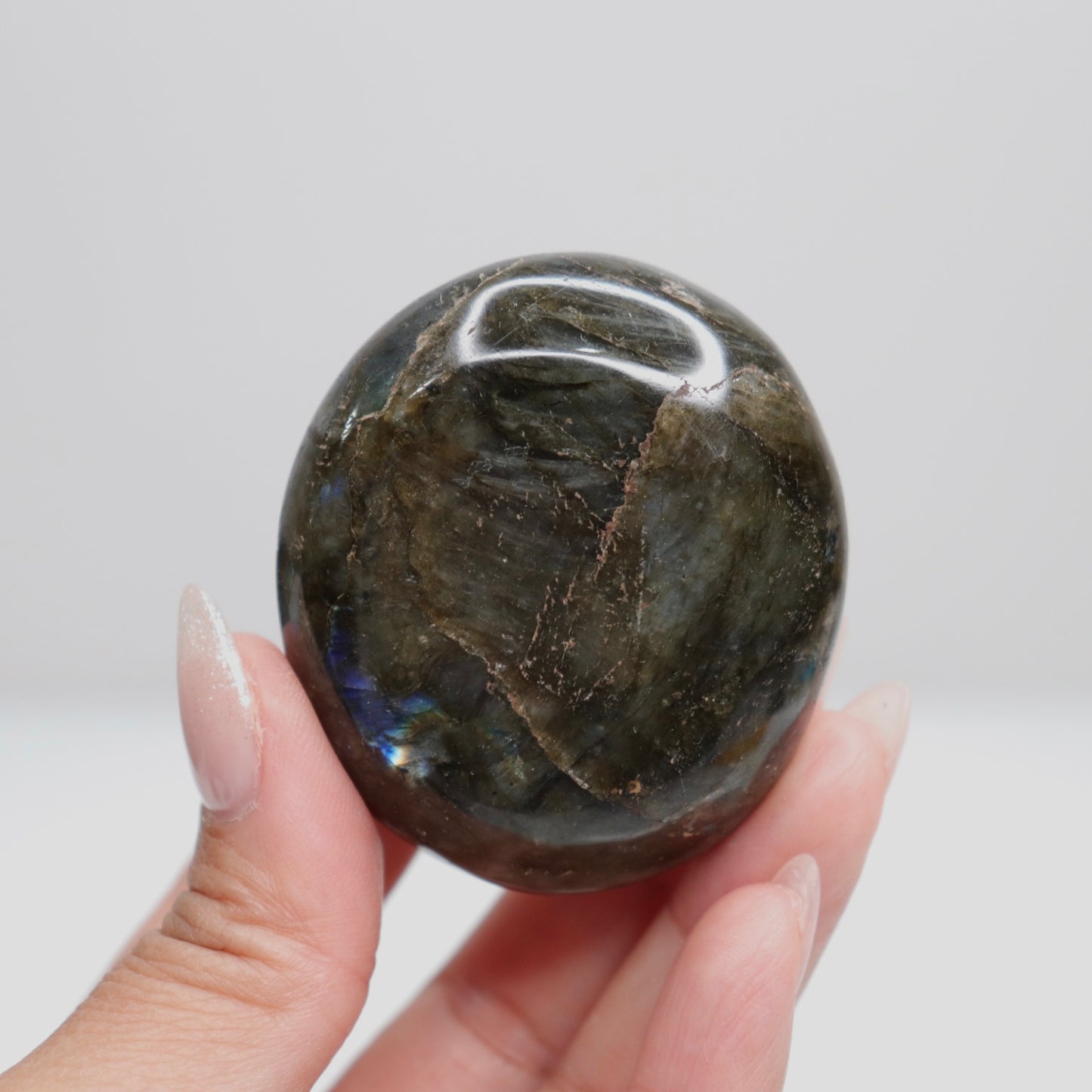 Labradorite Palm Stone 75