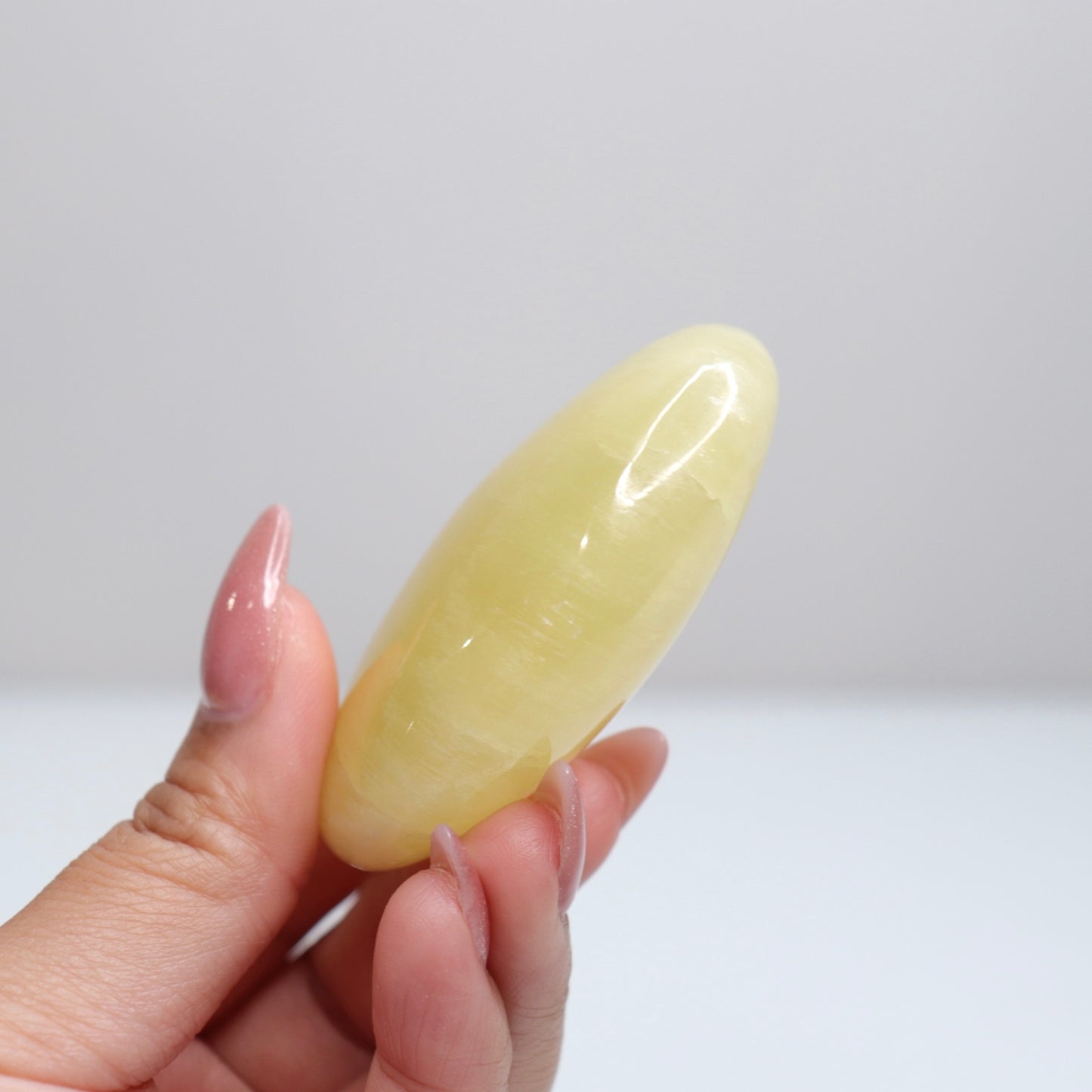 Lemon Calcite Palm Stone | 53