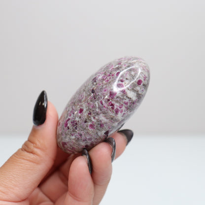 Ruby Albite Palm Stone 57