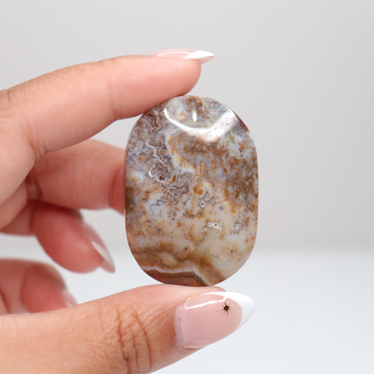 Mexican Lace Agate Palm Stone G