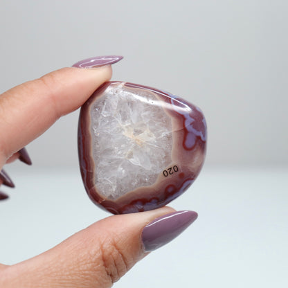 Malawi Agate Palm Stone 020