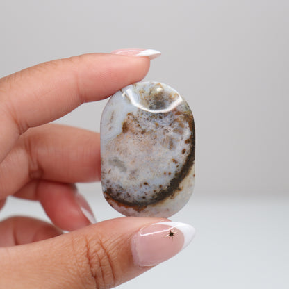 Mexican Lace Agate Palm Stone E