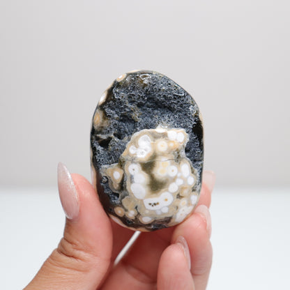 Sea Jasper Palm Stone | M