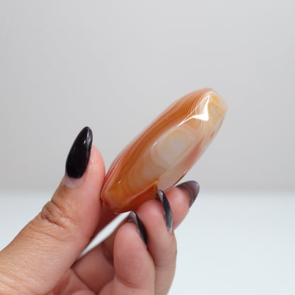 Carnelian Palm Stone | 125
