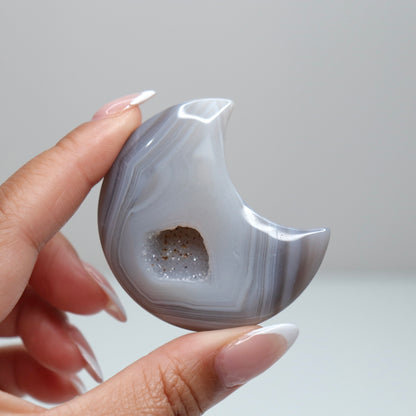 Druzy Agate Moon 41