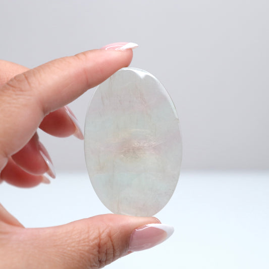 Fluorite Palm Stone | 29