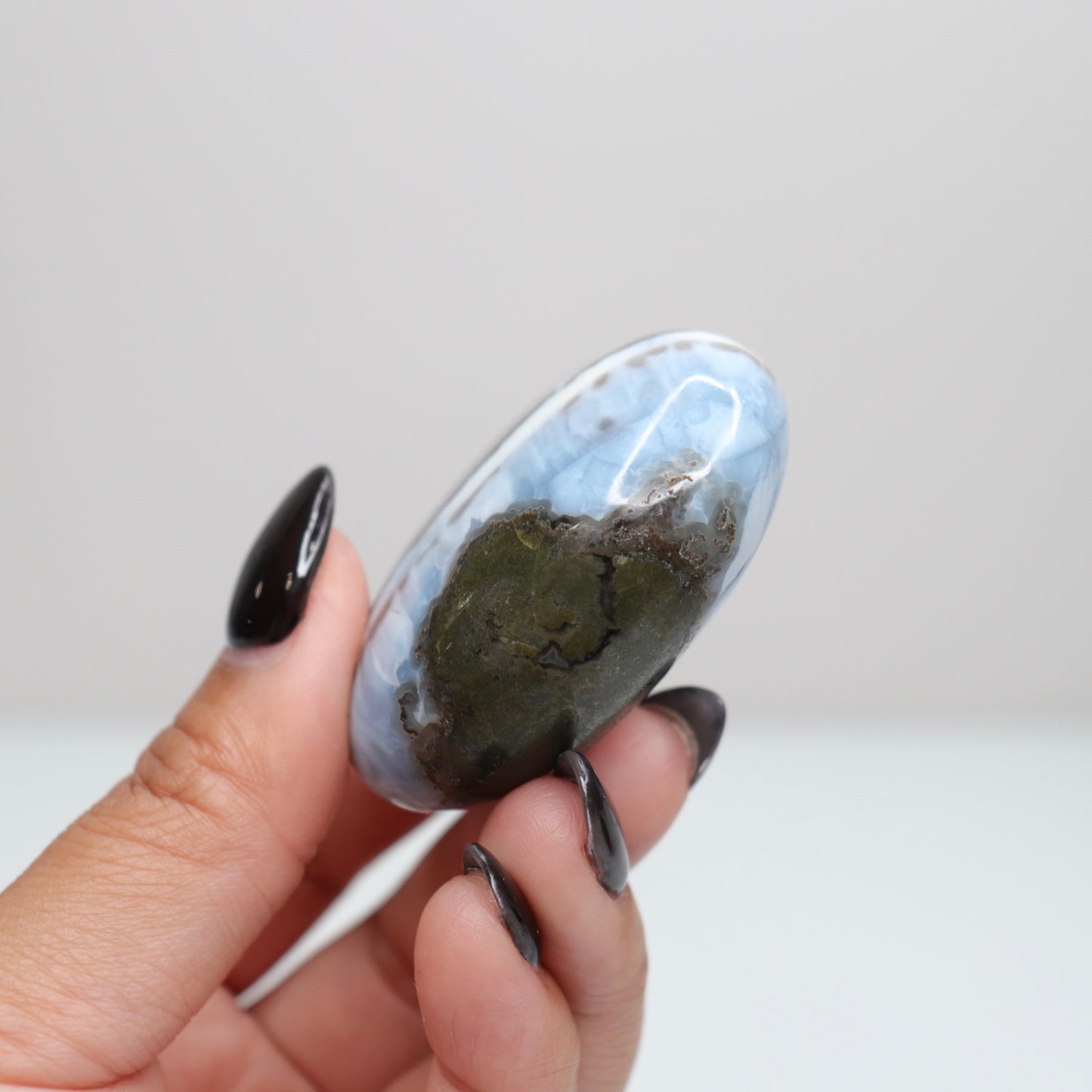 Blue Opal Palm Stone 37