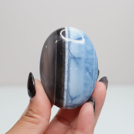 Blue Opal Palm Stone 45
