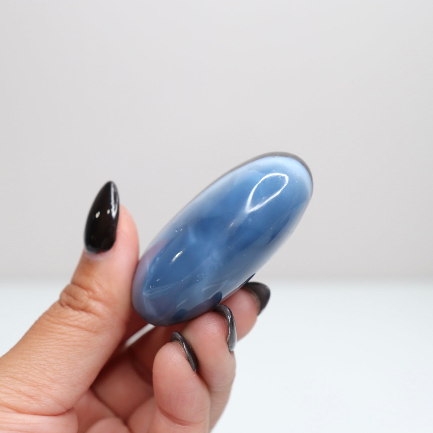 Blue Opal Palm Stone 40