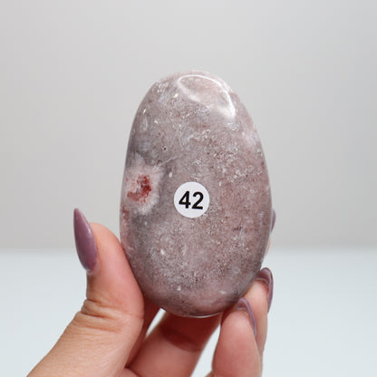 Pink Amethyst Palm Stone | 42