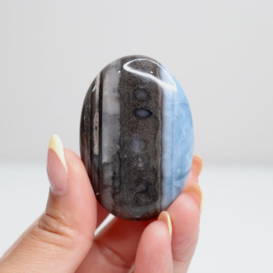 Blue Opal Palm Stone 9