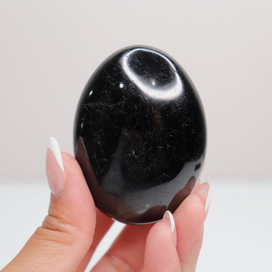 Black Tourmaline Palm Stone | D