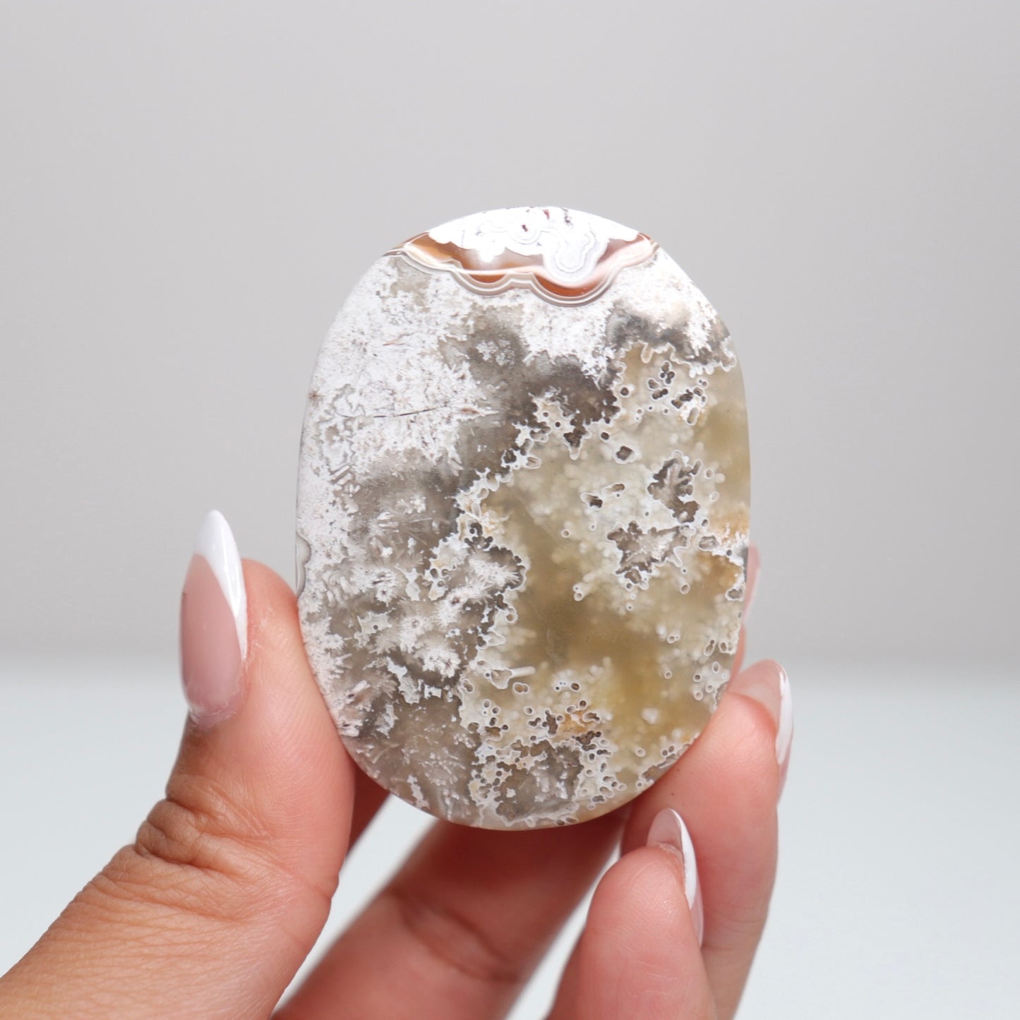 Mexican Lace Agate Palm Stone R