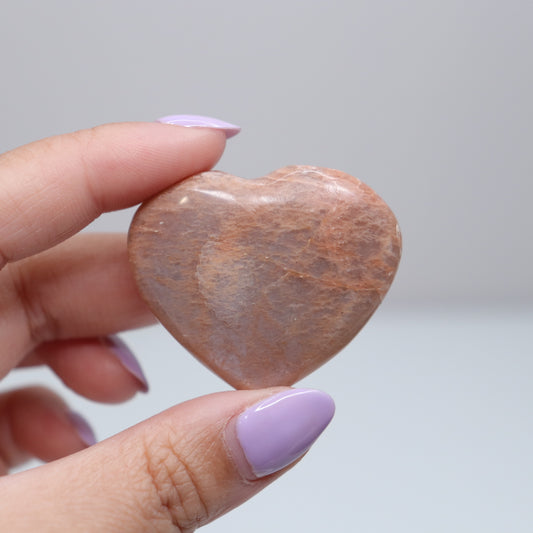 Peach Moonstone Heart | E
