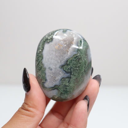Moss Agate Palm Stone 25