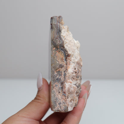 Laguna Lace Agate | L