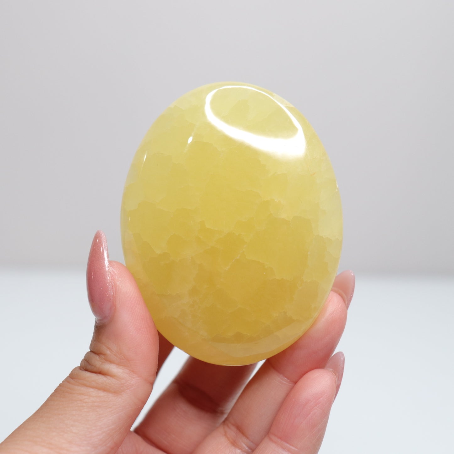 Lemon Calcite Palm Stone | 56