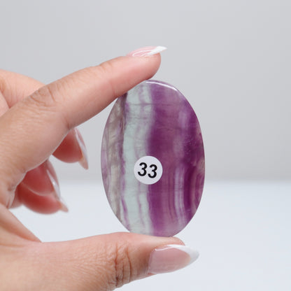 Fluorite Palm Stone | 33