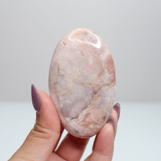 Pink Amethyst Palm Stone | 39