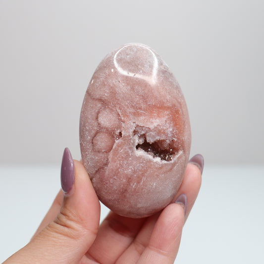 Pink Amethyst Palm Stone | 33