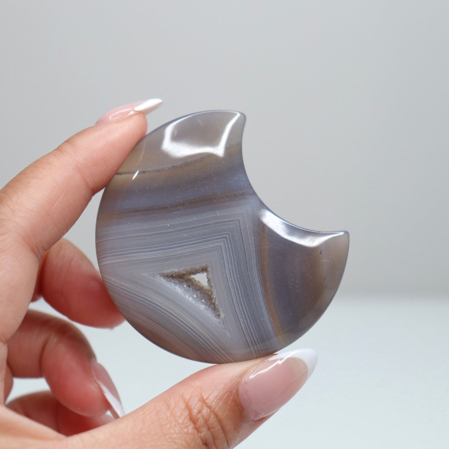 Druzy Agate Moon 49
