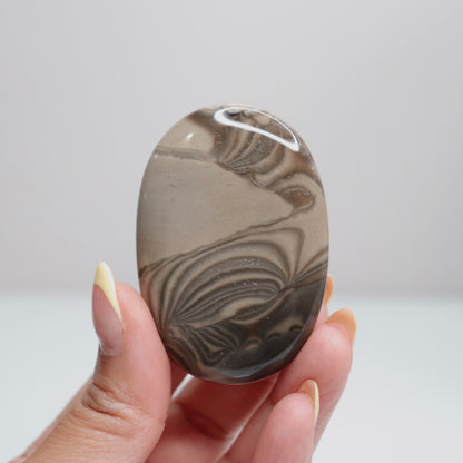Flint Palm Stone 9
