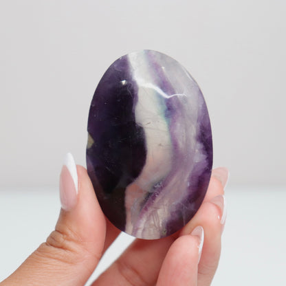 Fluorite Diamond Palm Stone 8*
