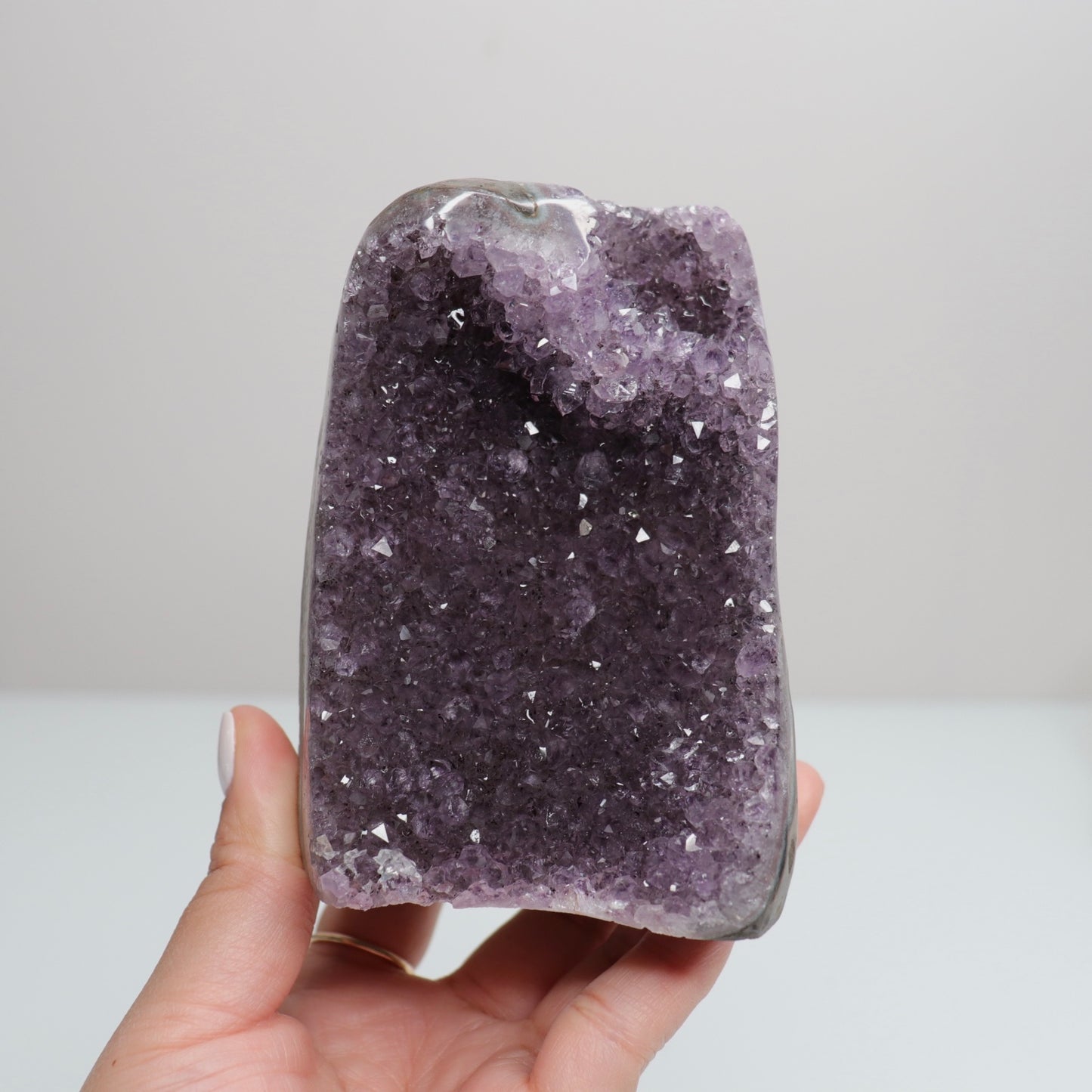 Amethyst Cutbase 16