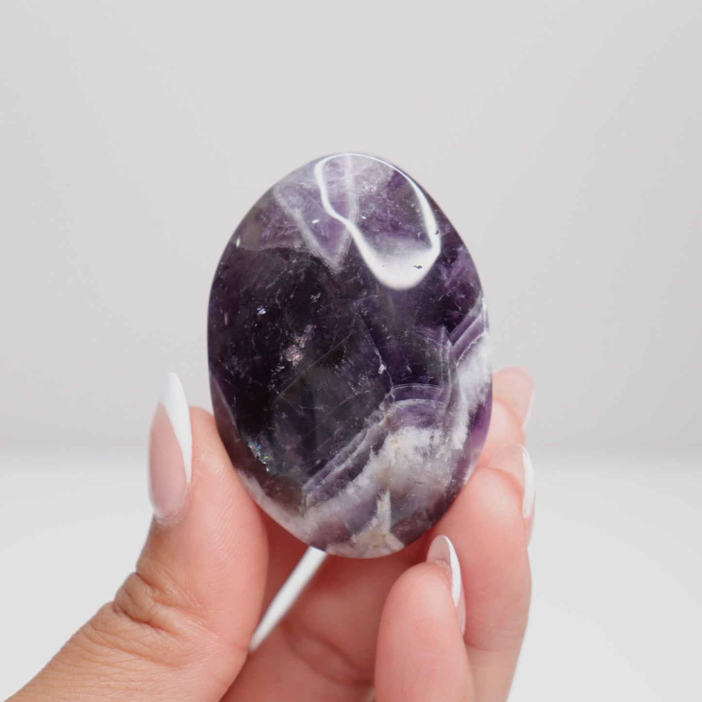 Dream Amethyst Palm Stone H