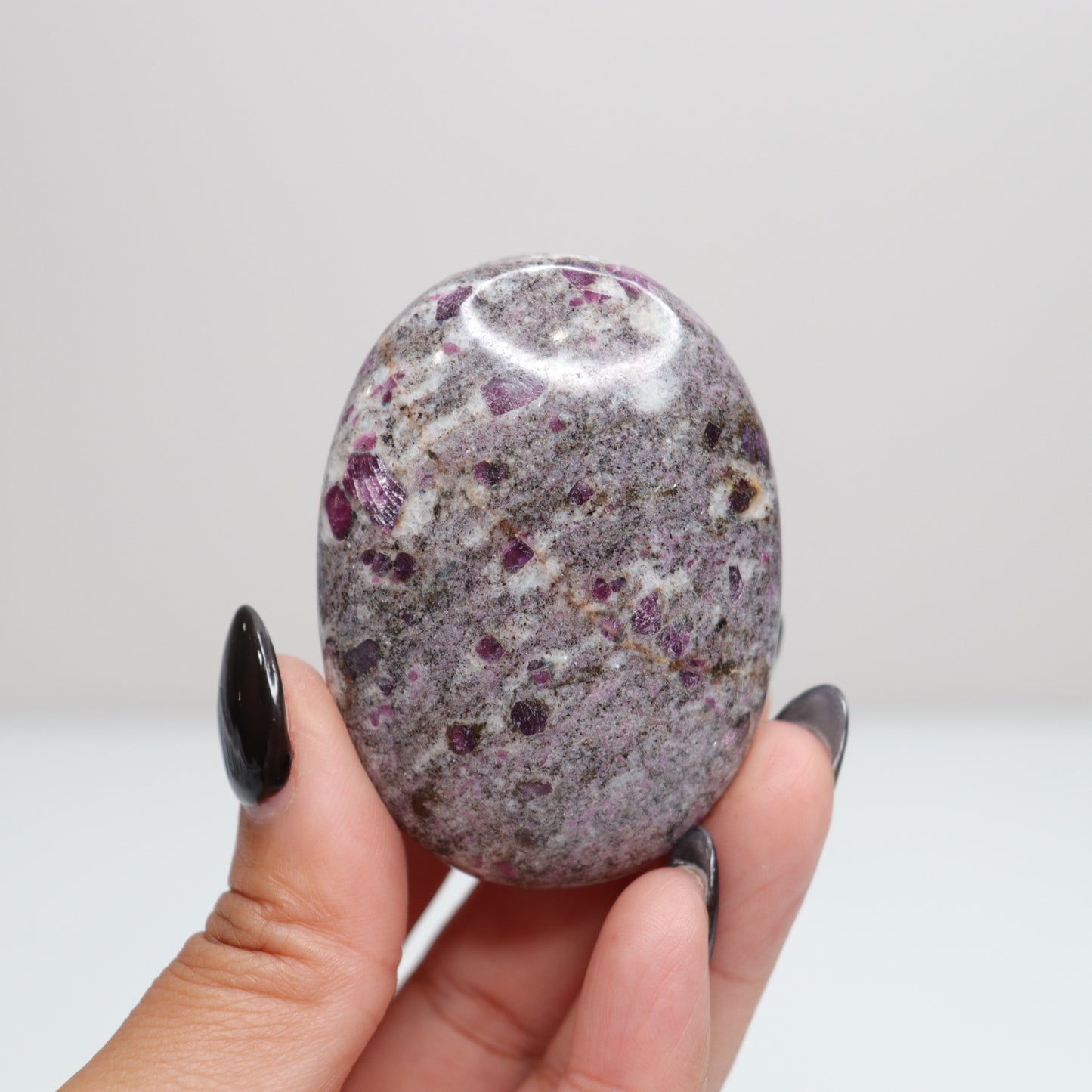 Ruby Albite Palm Stone 53