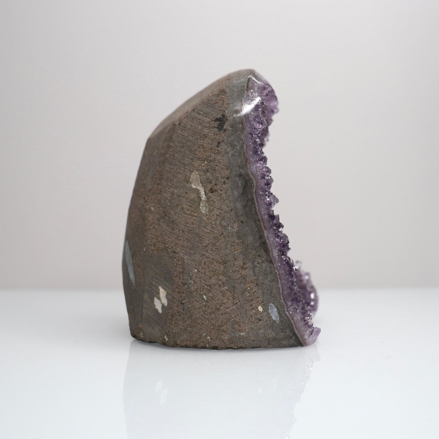 Amethyst Cutbase 16