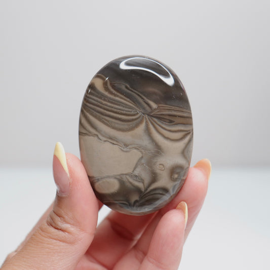 Flint Palm Stone 16