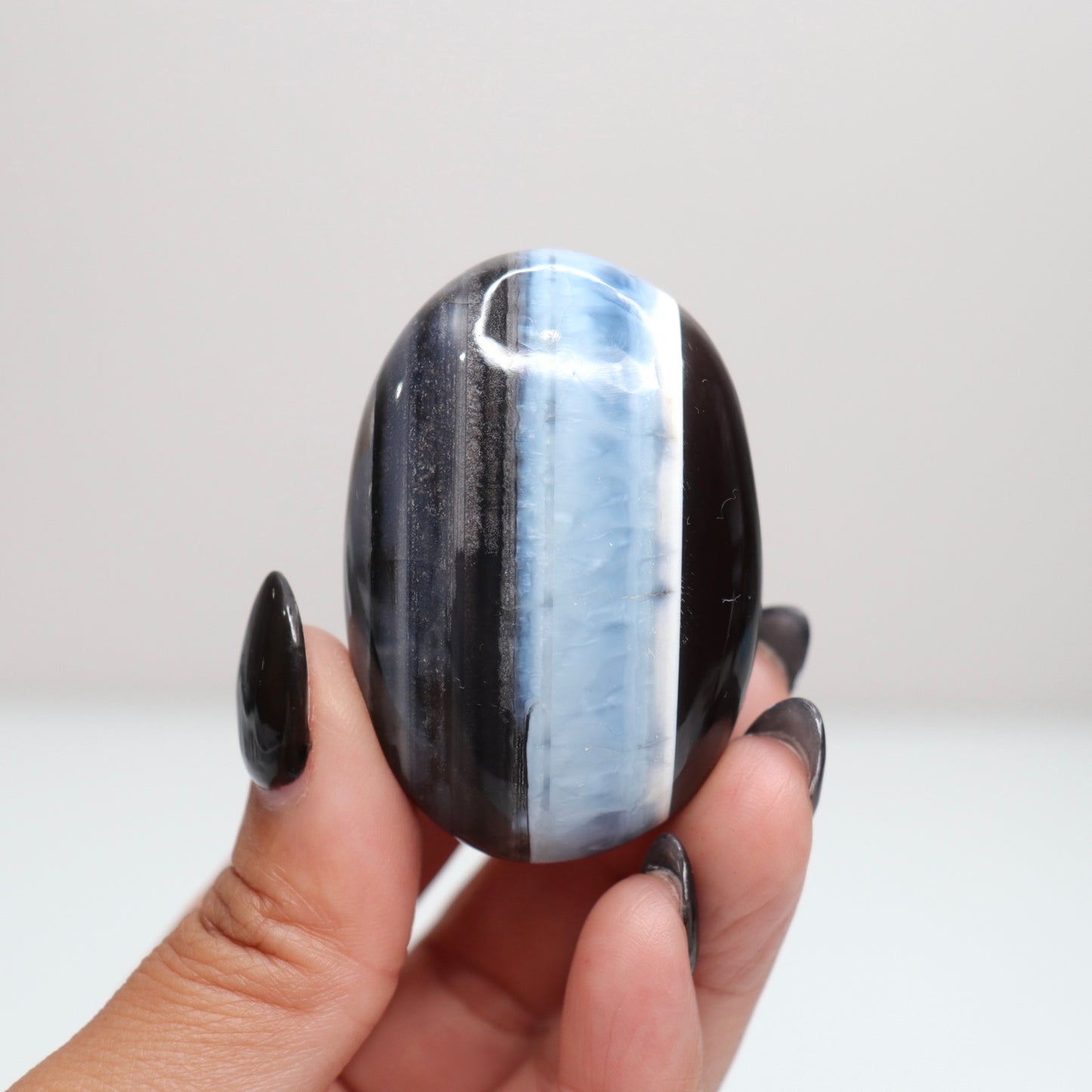 Blue Opal Palm Stone 35