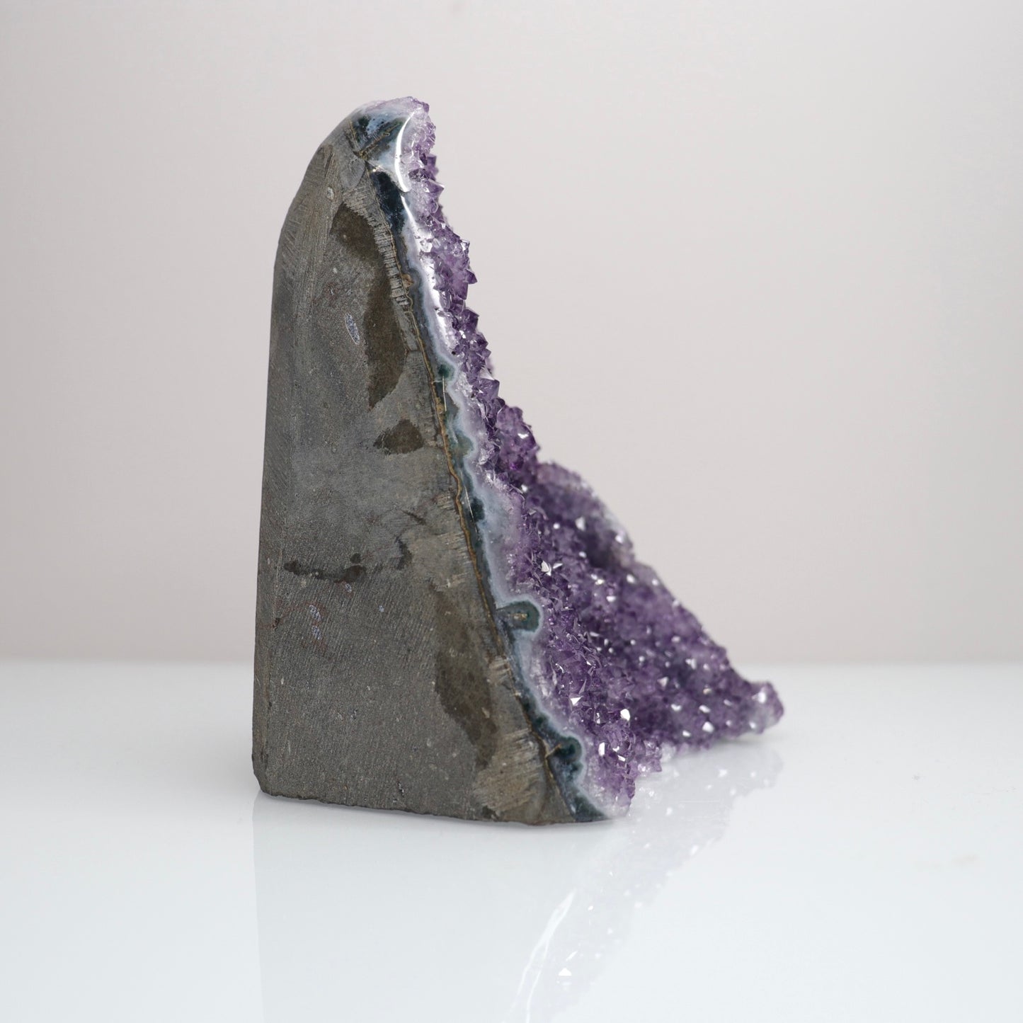 Amethyst Cutbase 19