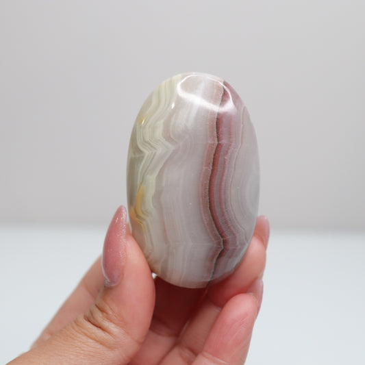 Pink Banded Onyx Palm Stone | 63