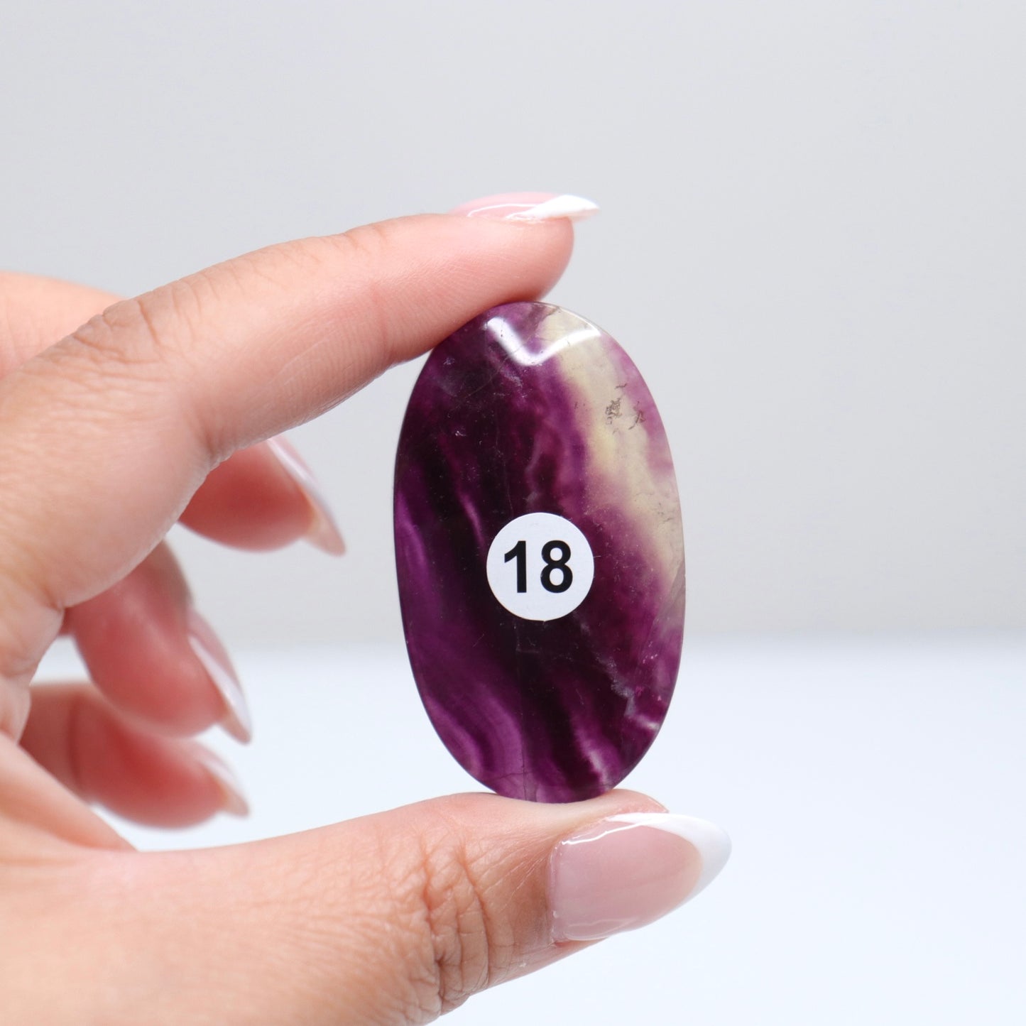 Fluorite Palm Stone | 18
