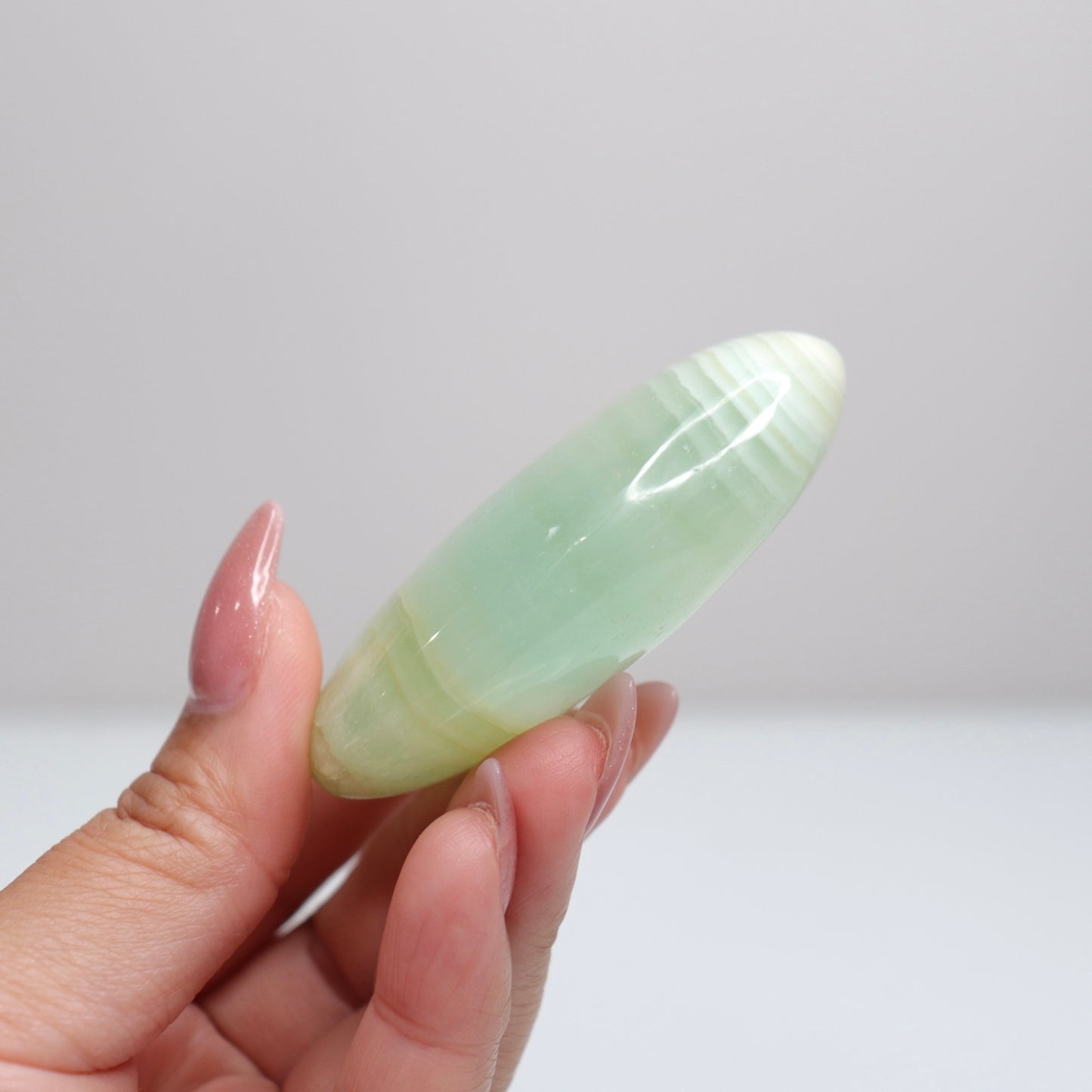 Pistachio Calcite Palm Stone | 83