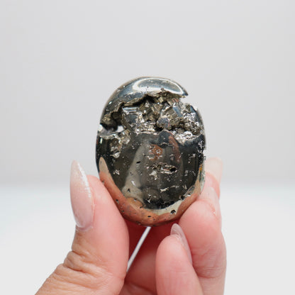 Pyrite Palm Stone | 70