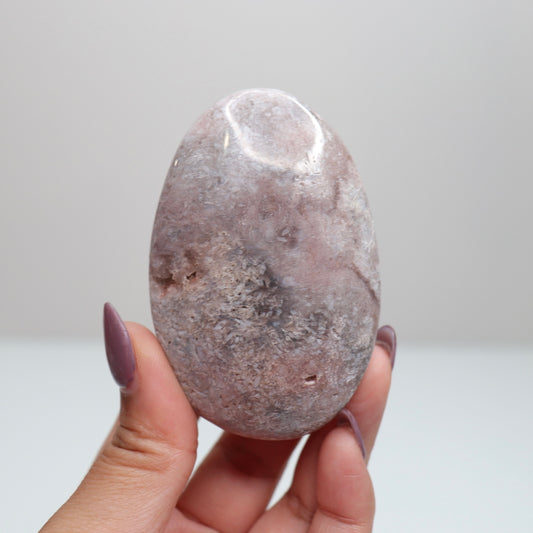 Pink Amethyst Palm Stone | 47