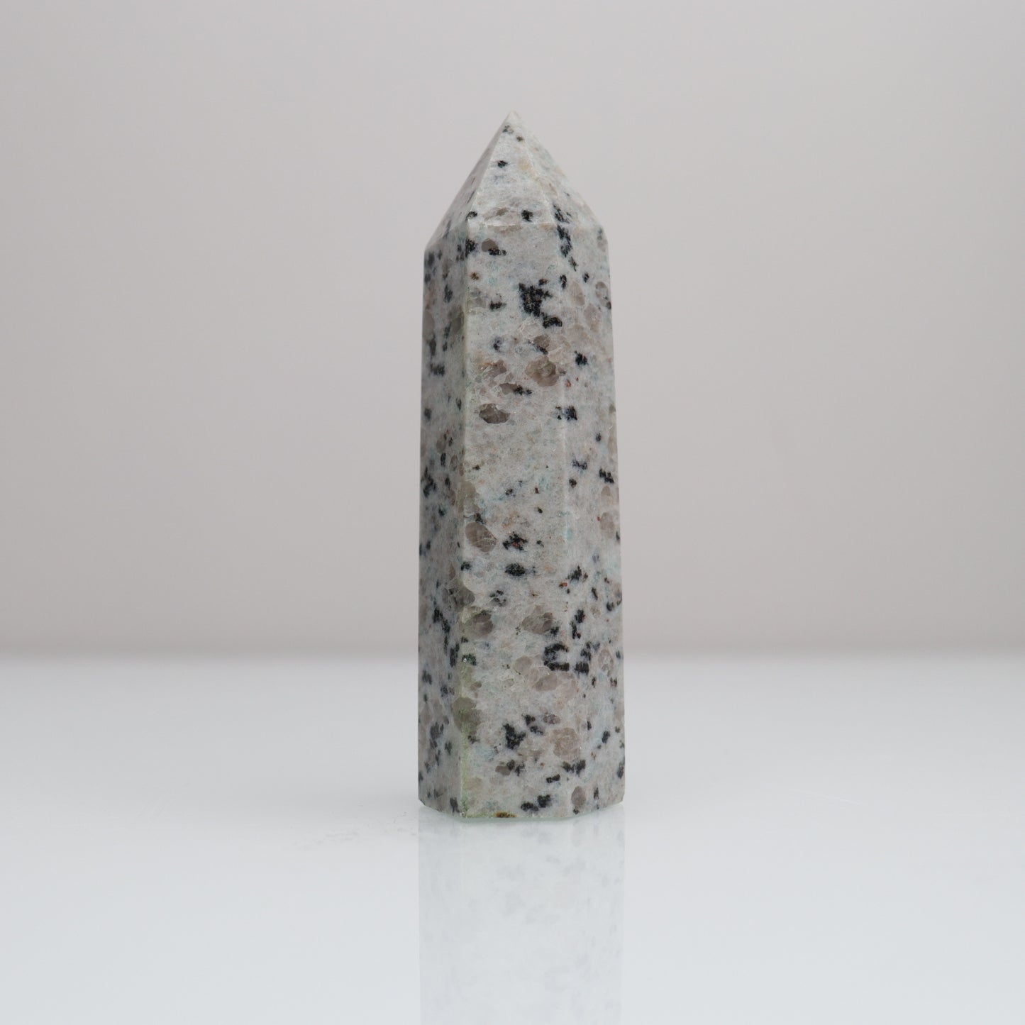 Kiwi Jasper Tower | B