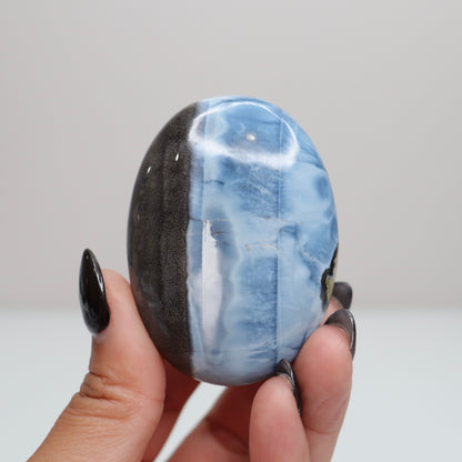 Blue Opal Palm Stone 46