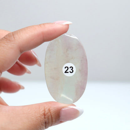 Fluorite Palm Stone | 23