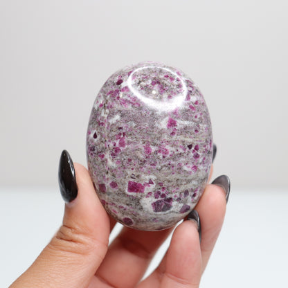 Ruby Albite Palm Stone 55